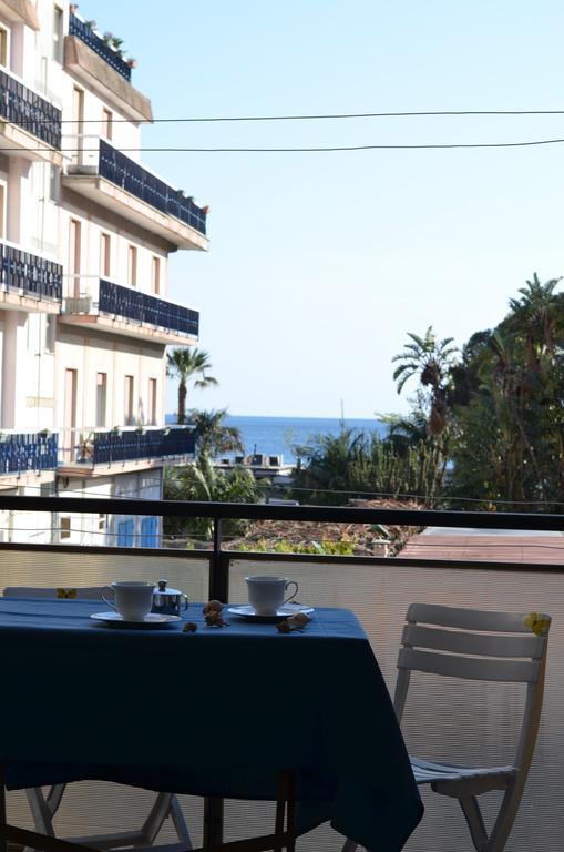 Casa Vacanze Solemar Майори Экстерьер фото